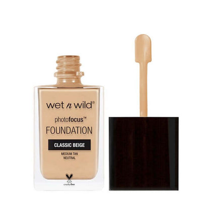 Wet n Wild PhotoFocus Foundation (30ml) - Classic Beige